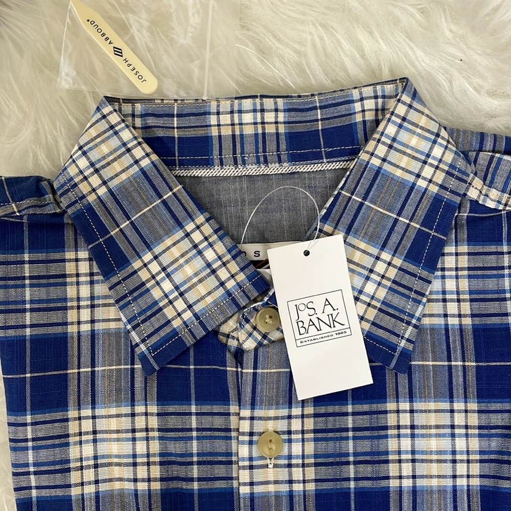 Joseph Abboud Men's Short Sleeve Plaid Shirt - Picture 2 of 6